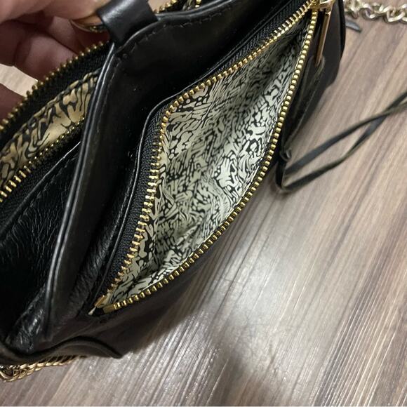 Rebecca Minkoff  crossbody leather black purse bag golden chain classic - Picture 15 of 16